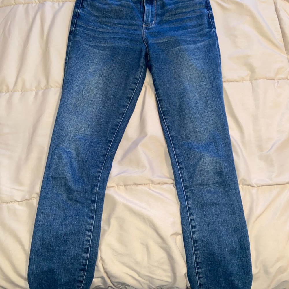Abercrombie & Fit Super Skinny Ankle High Rise